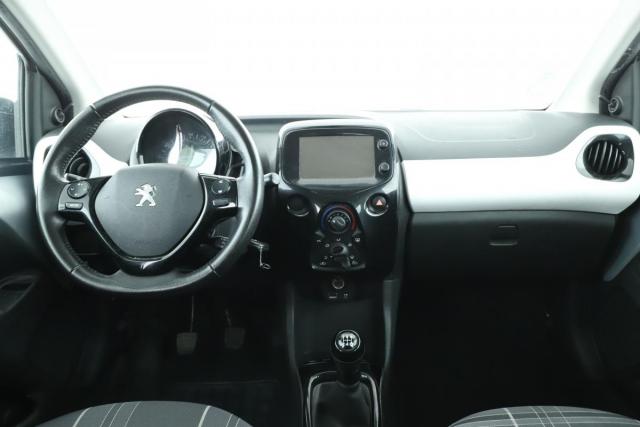 Peugeot 108 image 8