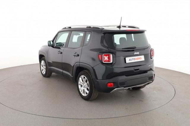 Jeep Renegade image 9