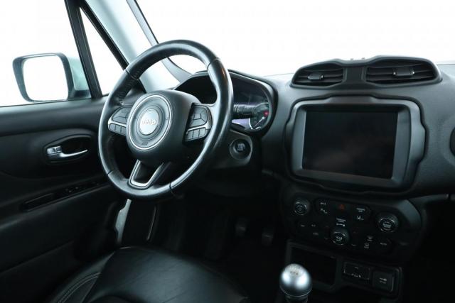 Jeep Renegade image 7