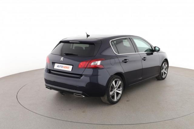 Peugeot 308 image 7