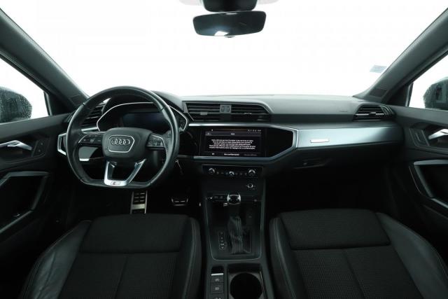 Audi Q3 image 3