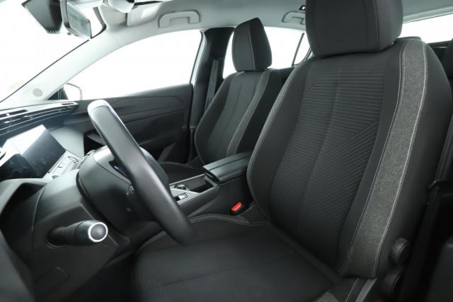 Peugeot 308 image 9