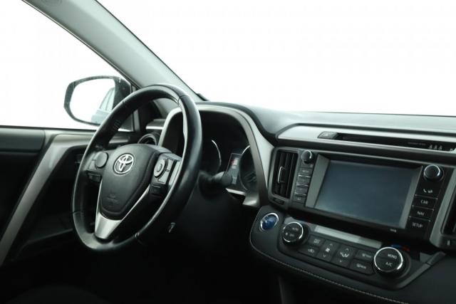 Toyota Rav4 image 5