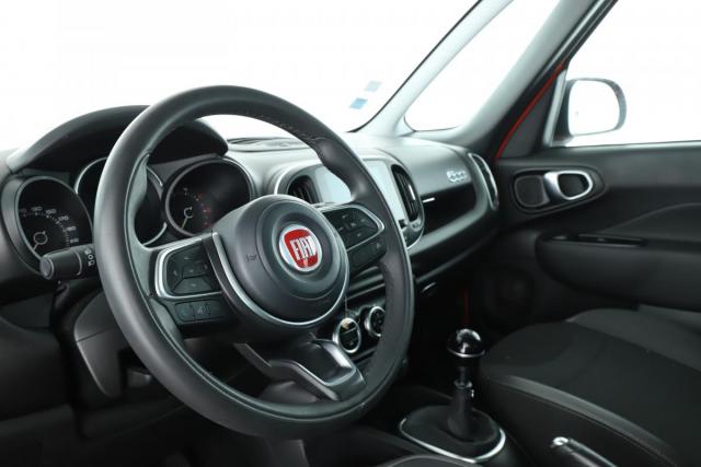 Fiat 500l image 1