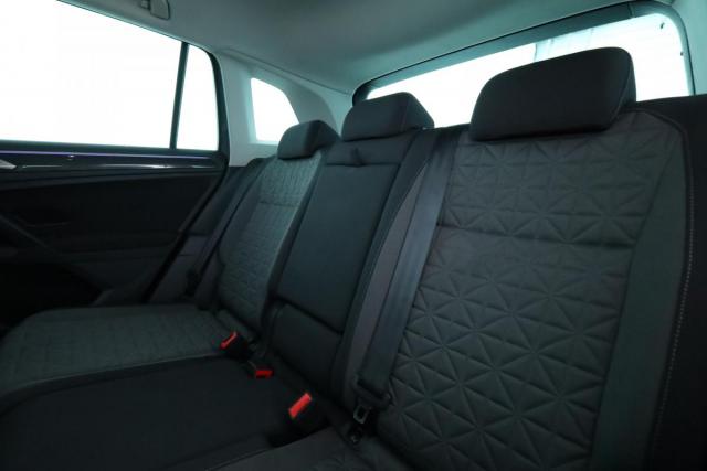 Volkswagen Tiguan image 9