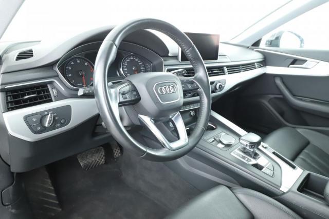 Audi A4 Allroad image 1