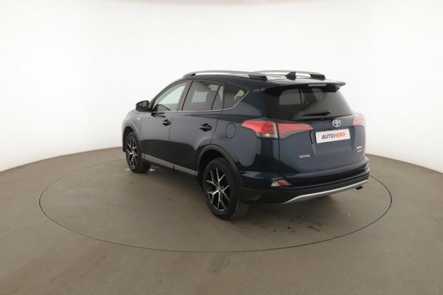 Toyota Rav4 image 6