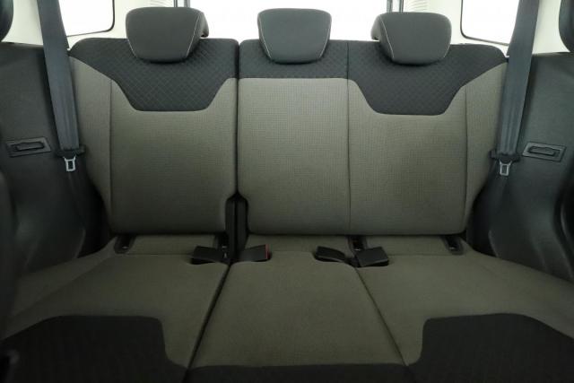 Ford Tourneo image 6