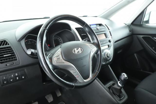Hyundai Ix20 image 2