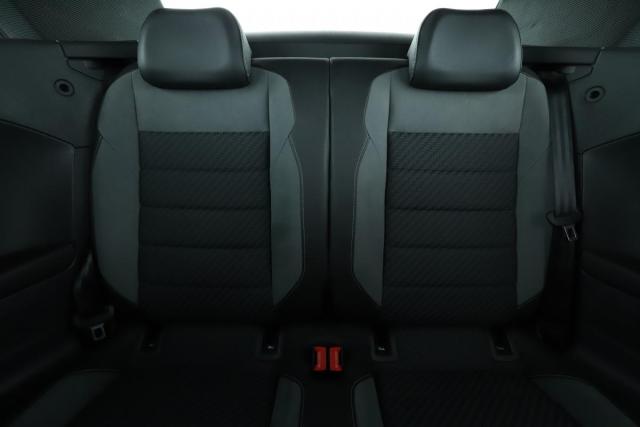 Volkswagen T-Roc image 9