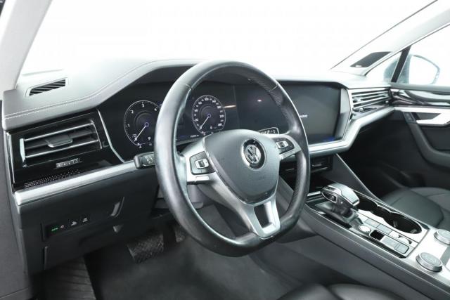 Volkswagen Touareg image 7