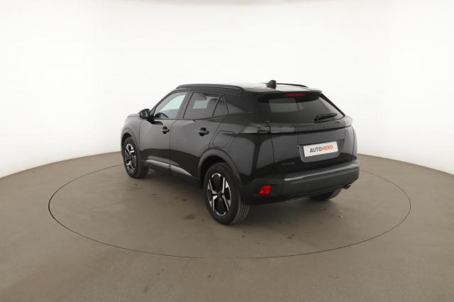Peugeot 2008 image 2