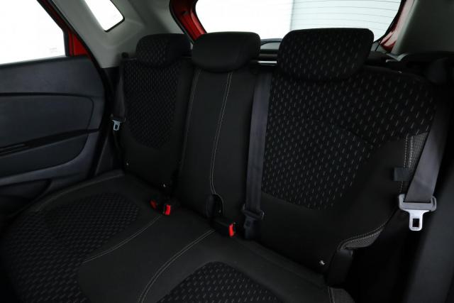 Renault Captur image 2