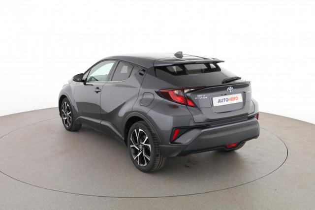 Toyota C-Hr image 9