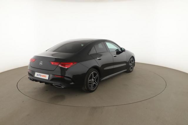 Mercedes Benz Cla image 8