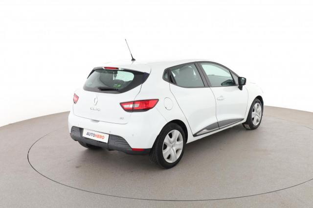 Renault Clio image 9