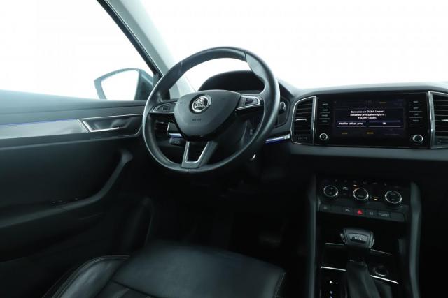 Skoda Karoq image 9