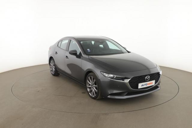 Mazda 3 image 1