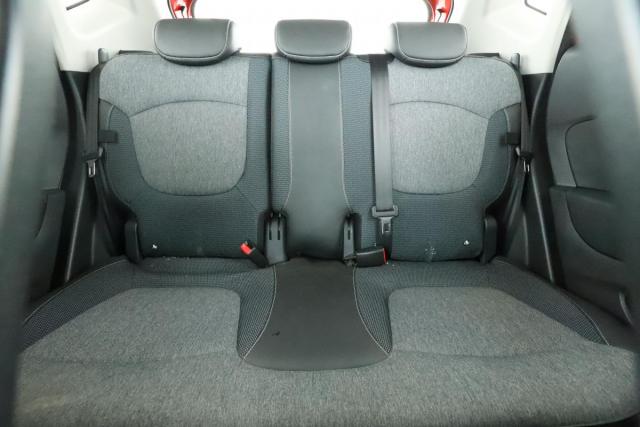 Renault Captur image 8