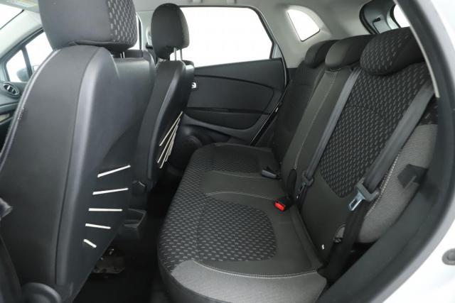 Renault Captur image 8
