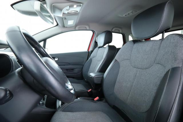 Renault Captur image 9