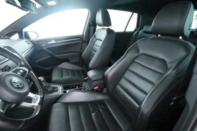 Volkswagen Golf image 1