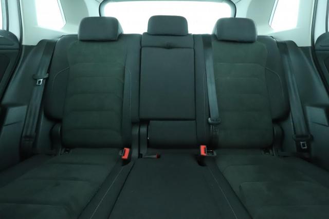 Volkswagen Tiguan image 5