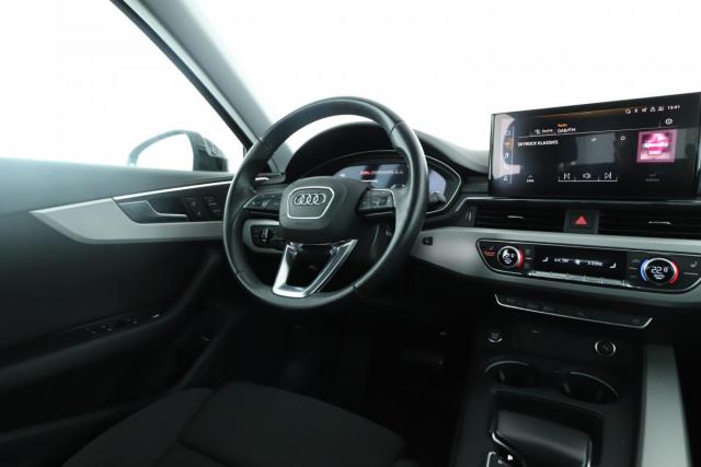 Audi A4 image 1