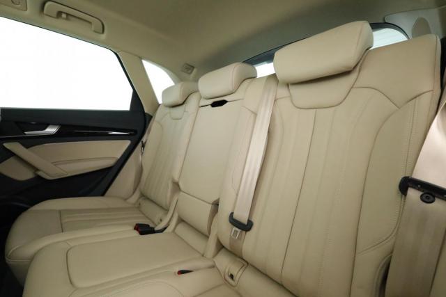 Audi Q5 image 9