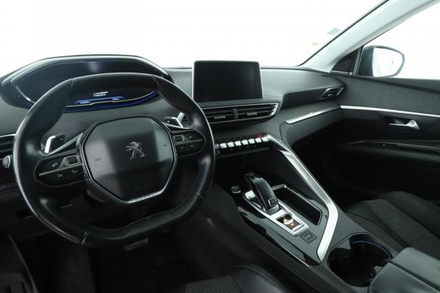Peugeot 3008 image 1