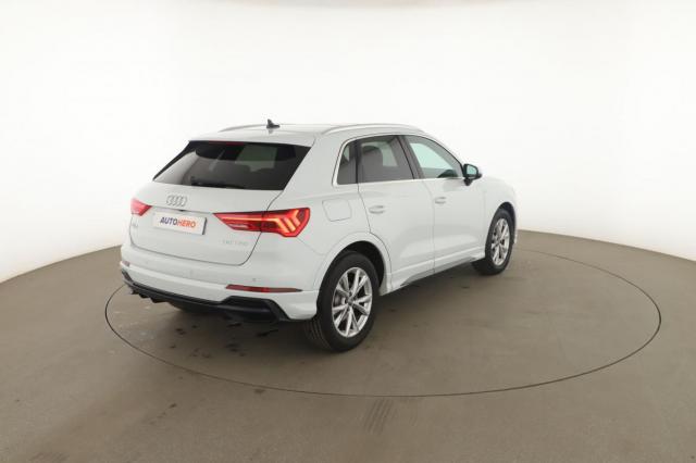 Audi Q3 image 9