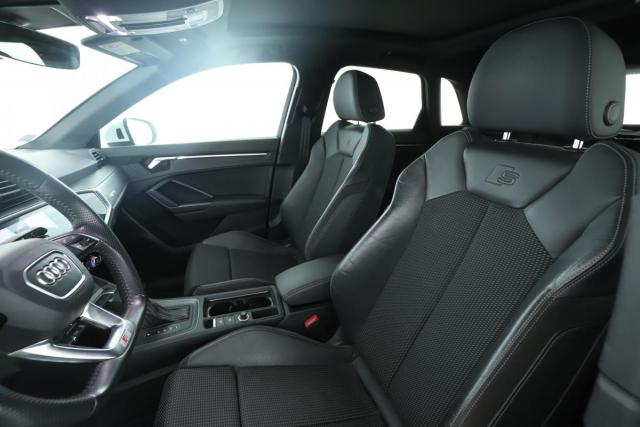 Audi Q3 image 5