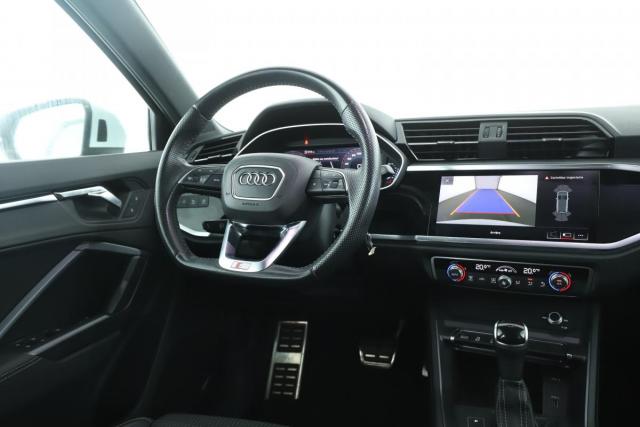 Audi Q3 image 3