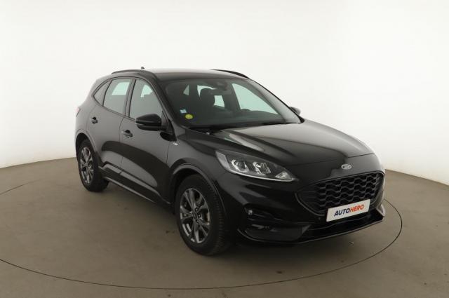 Ford Kuga image 2