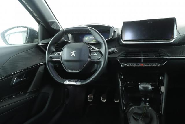 Peugeot 208 image 2