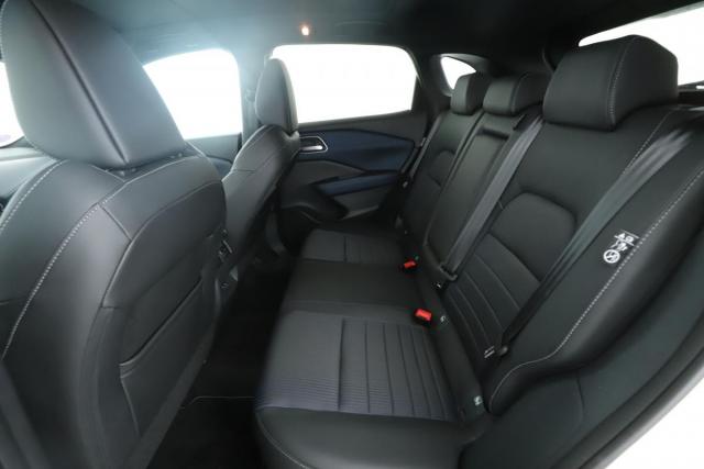 Nissan Qashqai image 2