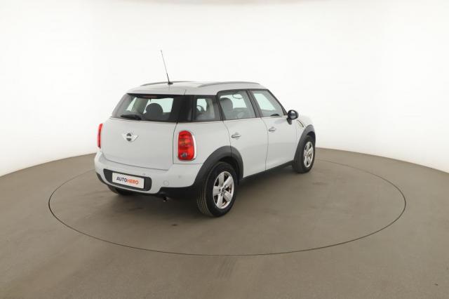 Mini Countryman image 2