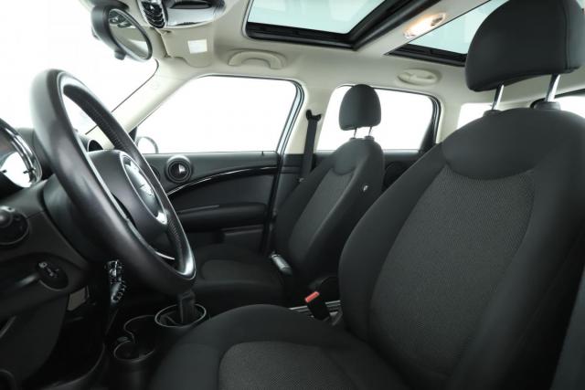 Mini Countryman image 7