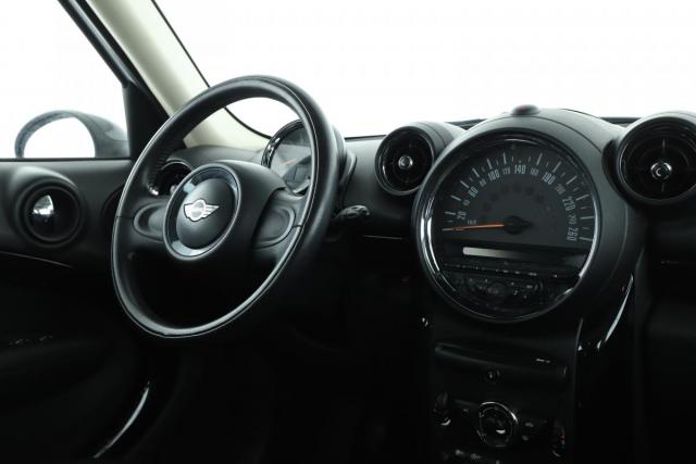 Mini Countryman image 6