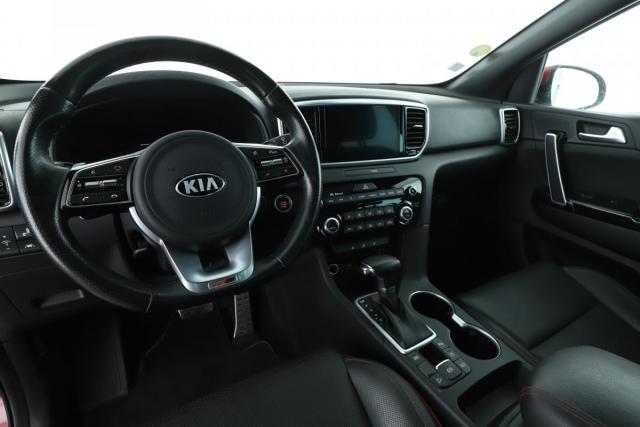 Kia Sportage image 2