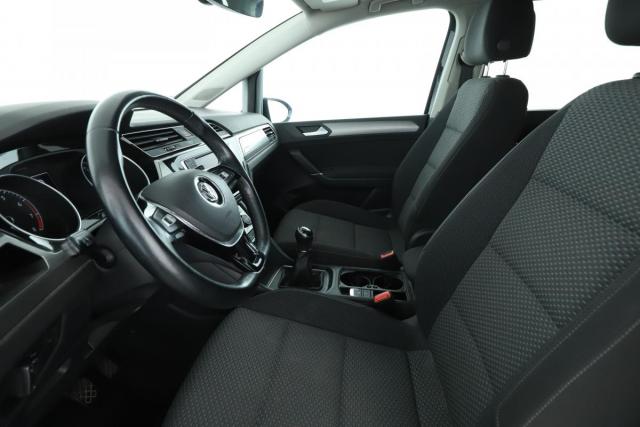 Volkswagen Touran image 7