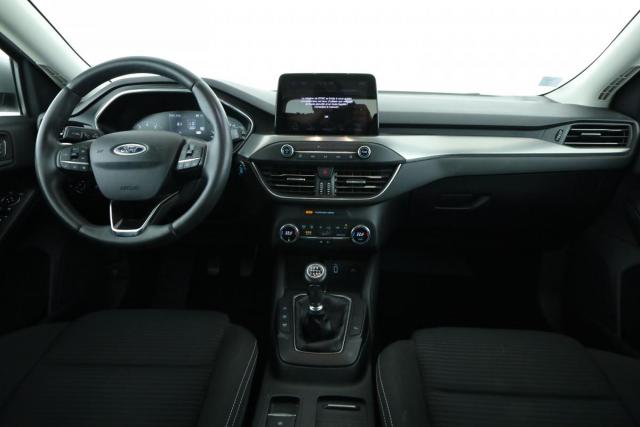 Ford Focus image 8