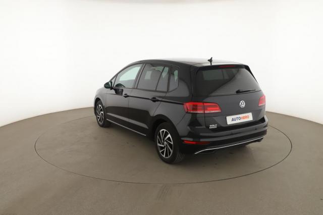 Volkswagen Golf Sportsvan image 9