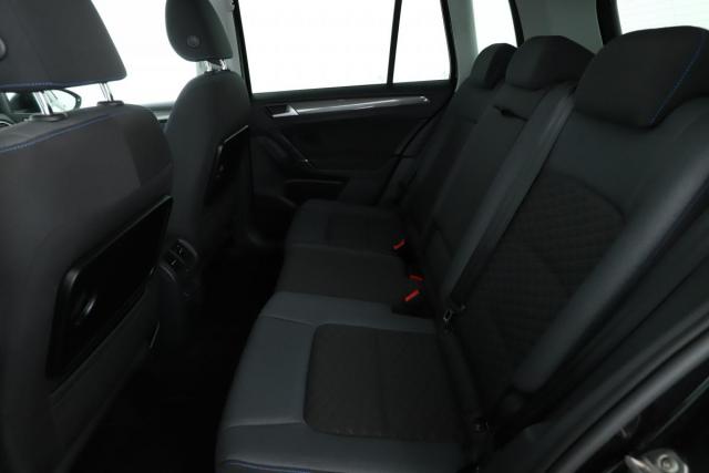Volkswagen Golf Sportsvan image 7