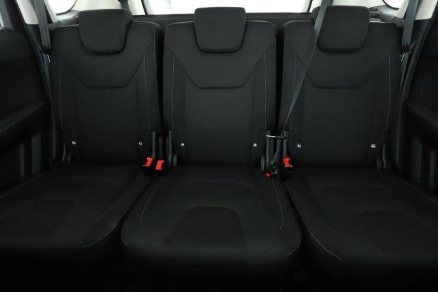 Ford S-Max image 6