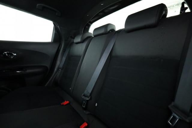 Nissan Juke image 9