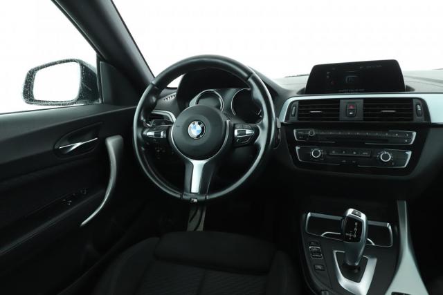 Bmw Série 1 image 9