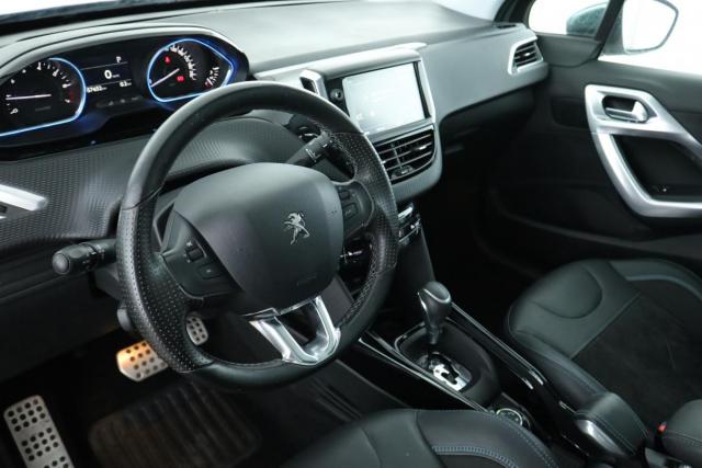 Peugeot 2008 image 4