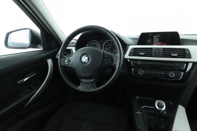 Bmw Série 3 image 8
