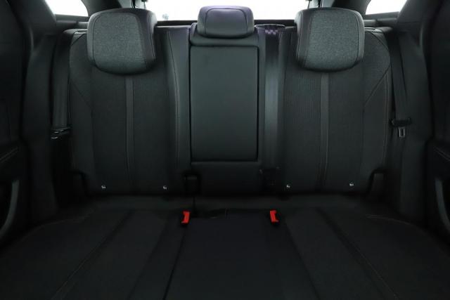 Peugeot 3008 image 9